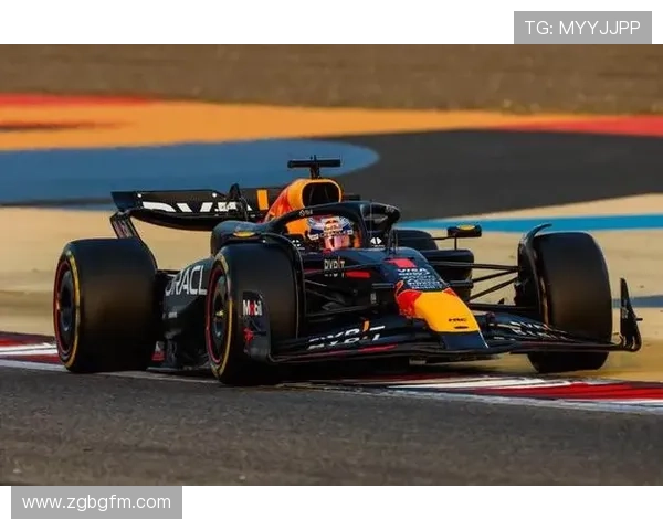 F1赛季最新动态：红牛队优势稳固，梅赛德斯挑战继续加剧